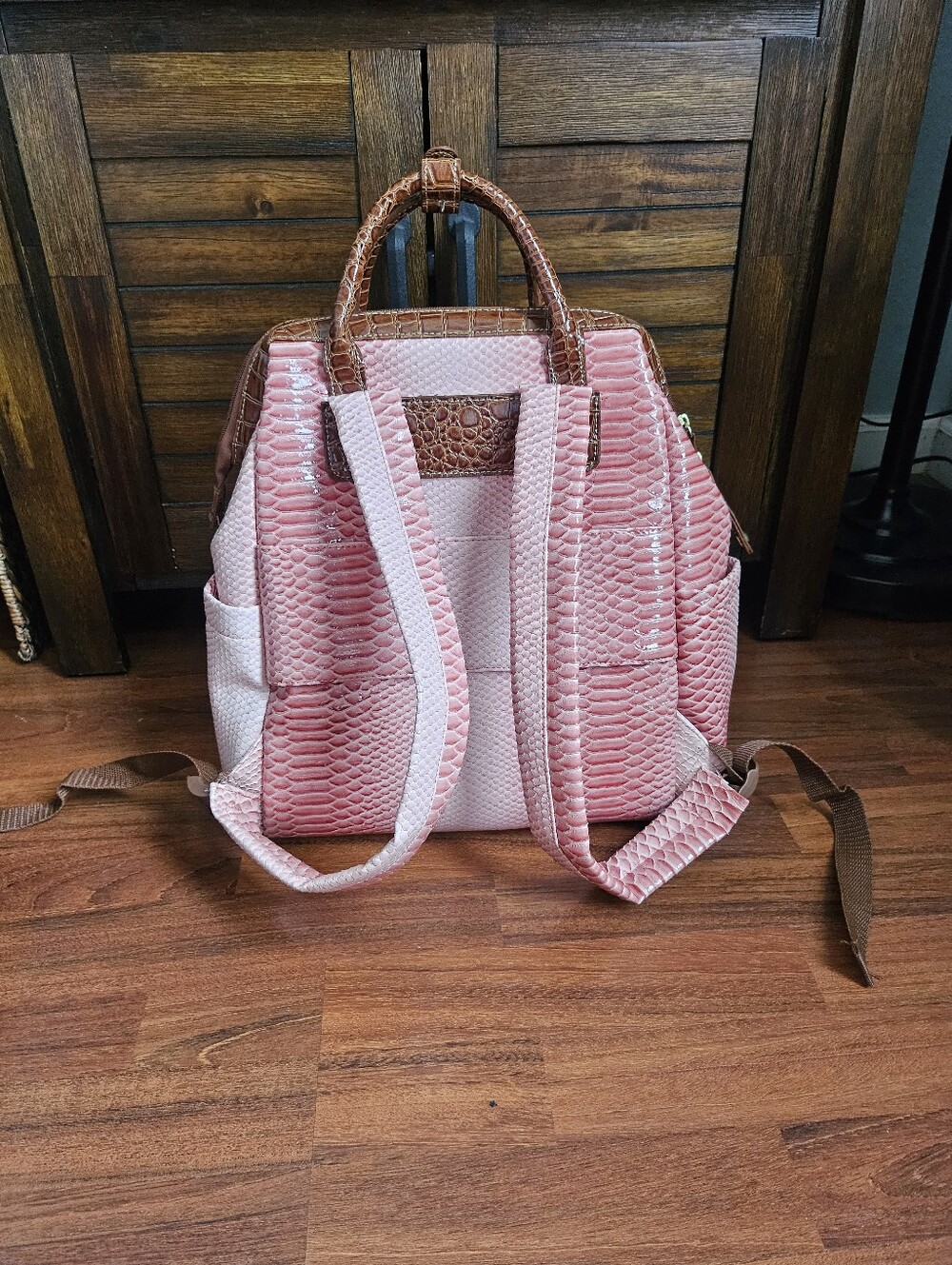 NWT Samantha Brown Ttavel Backpack Pink/Brown - Picture 2 of 10